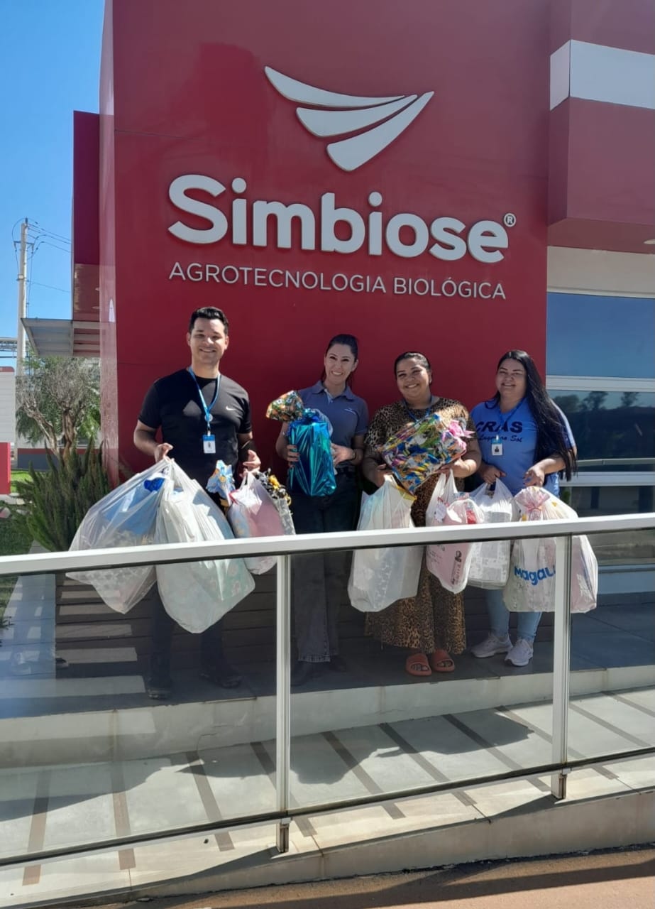 Simbiose realiza ação social de Natal com doação de brinquedos em Cruz Alta