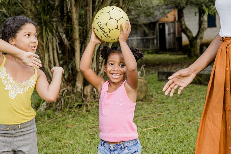 Simbiose realiza ação social de Natal com doação de brinquedos em Cruz Alta